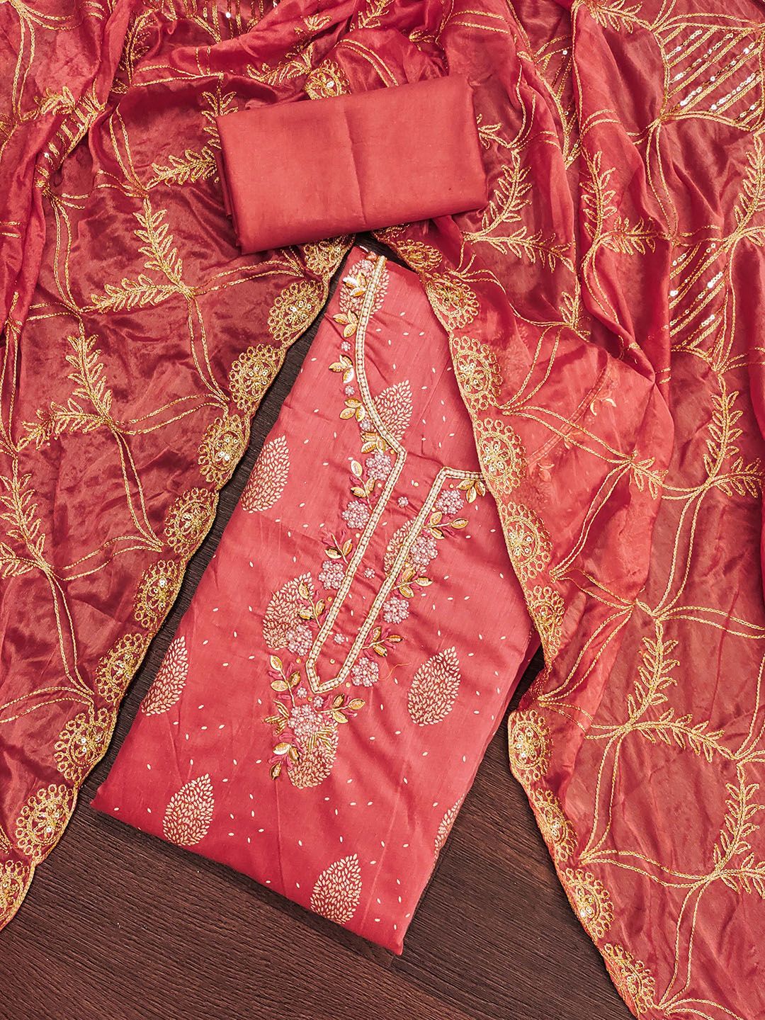 SHADOW & SAINING Floral Printed Sequinned Semi-Stitched Dress Material-picture-19