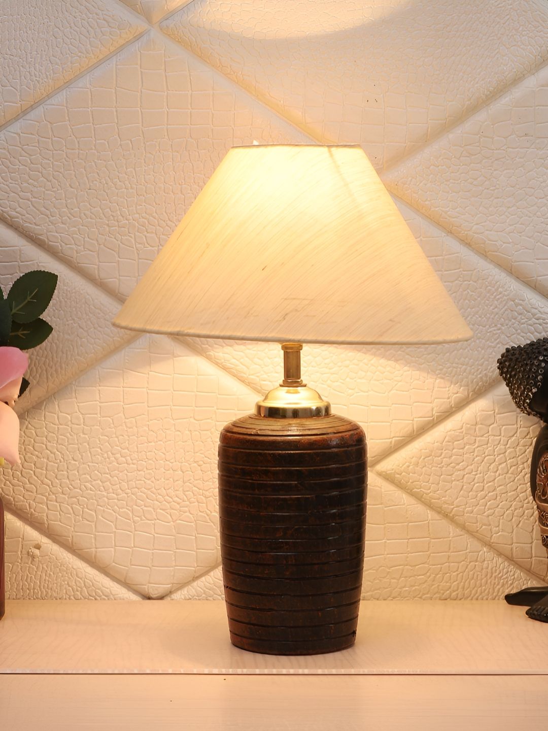 BrightDaisy Beige Terracotta Frusturical Shaped Table Lamp-picture-12