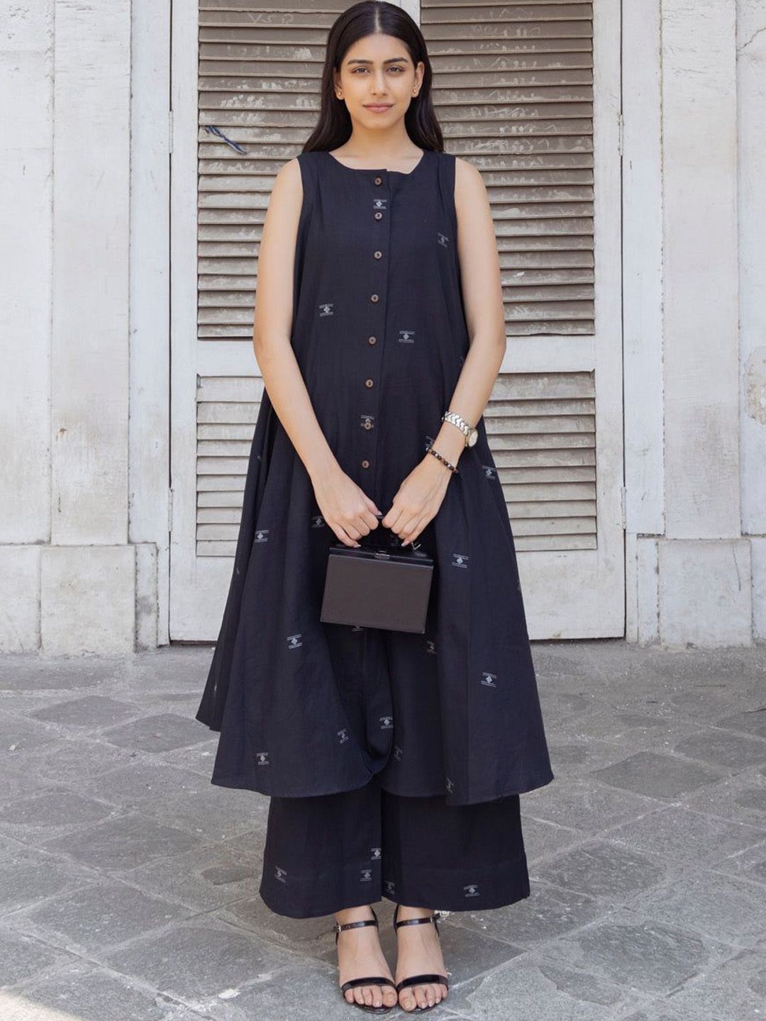 GoSriKi Geometric Printed Round Neck Sleevesless A Line Kurta With Palazzos-picture-26