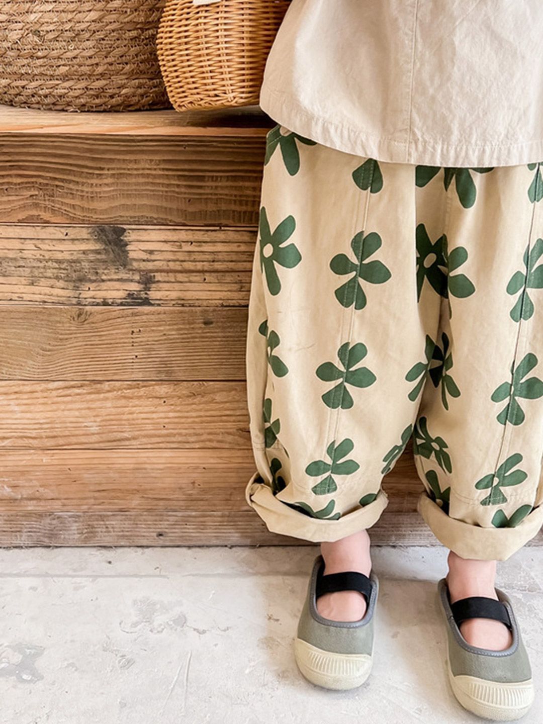 LULU & SKY Girls Printed Loose Fit High-Rise Trousers-picture-28