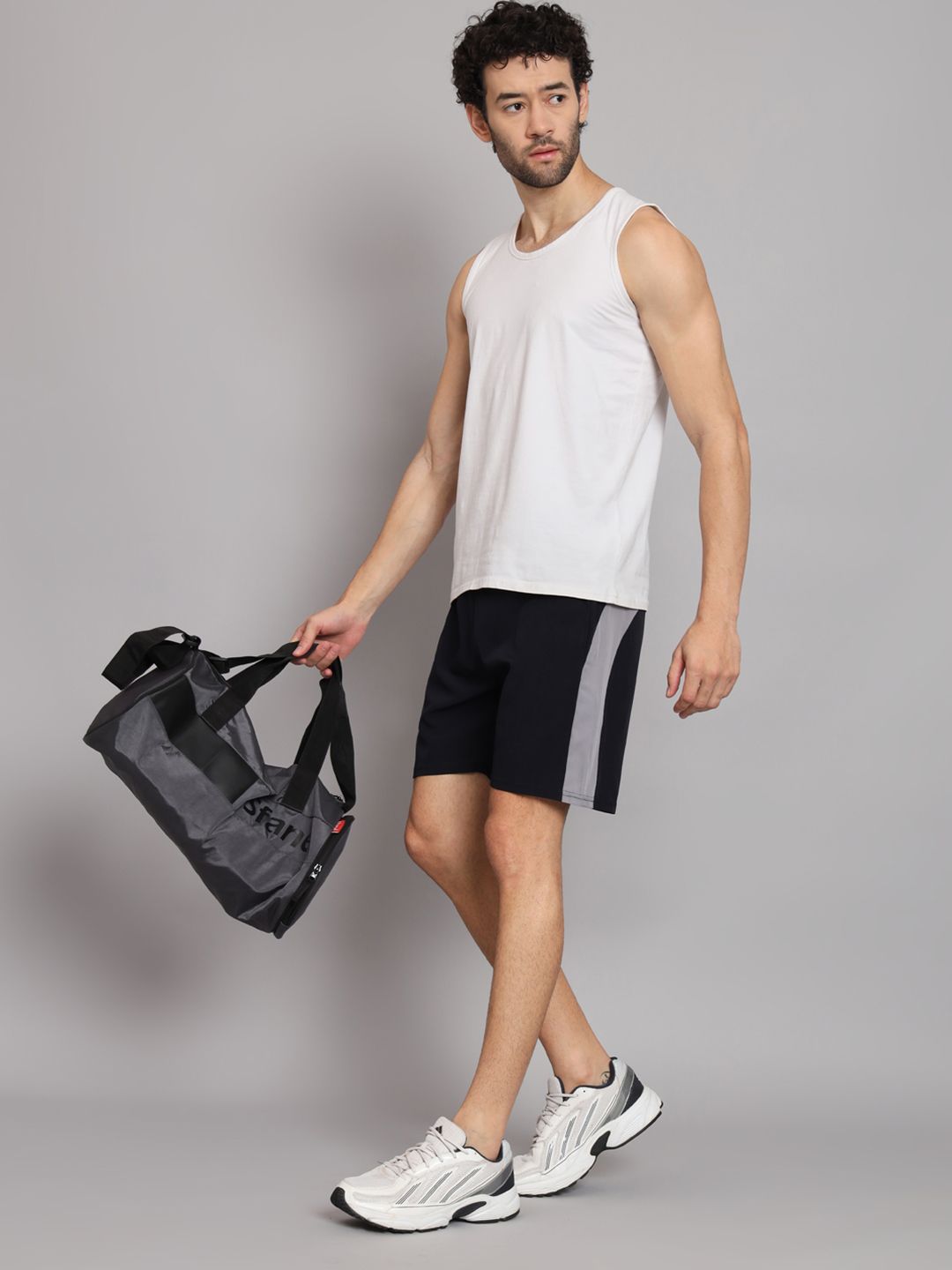 GLITO Men Colourblocked Above Knee Regular Fit Mid-RiseSports Shorts-picture-13