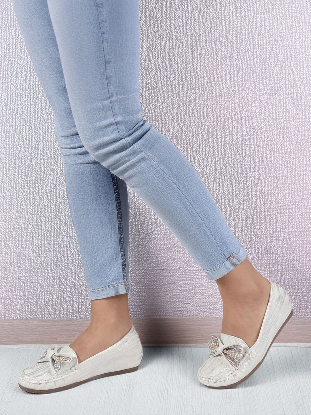 Carlton London Women Textured Slip-On Loafers With Bows-picture-40