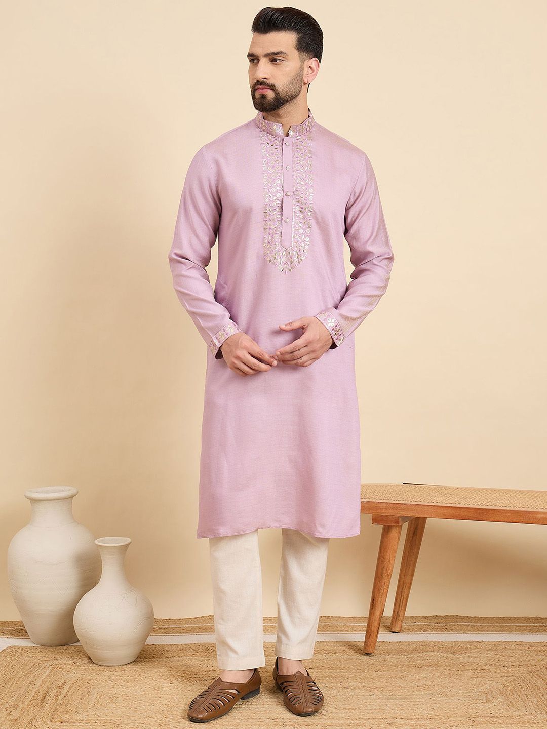 House of Pataudi Floral Embroidered Mandarin Collar Thread Work Kurta-picture-26