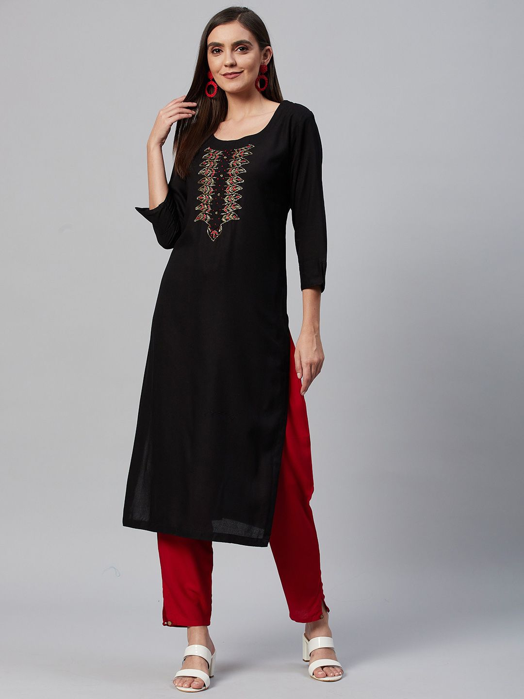 JC4U Floral Yoke Design Round Neck Beads And Stones Straight Kurta-picture-18