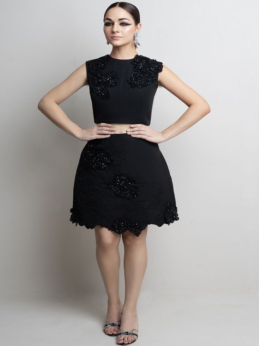 Parneet Gujral Self Design Crop Top-image-2