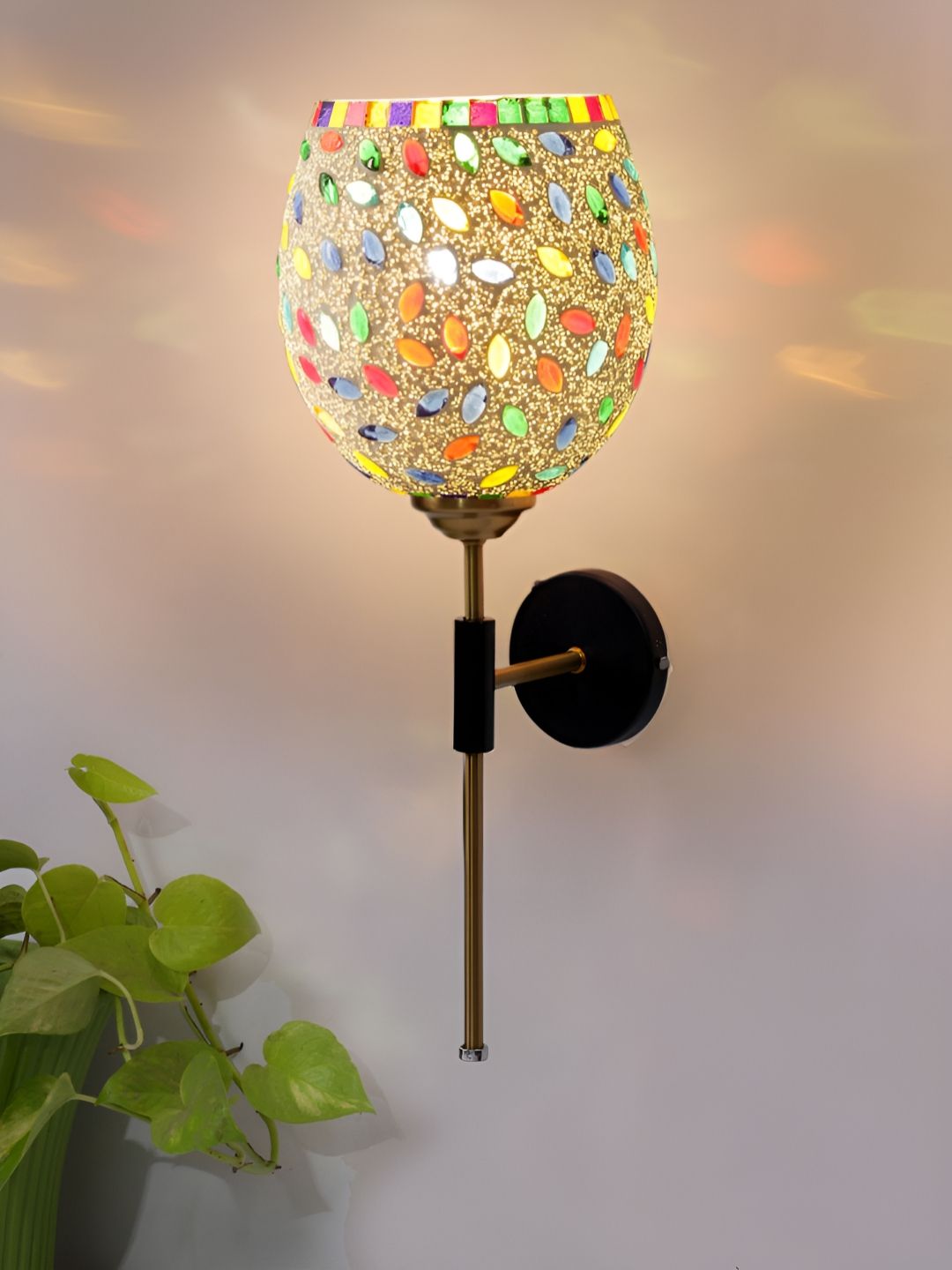 Devansh White & Red Textured Metal Contemporary Abstract Shaped Shaped Wall Lamp-picture-18