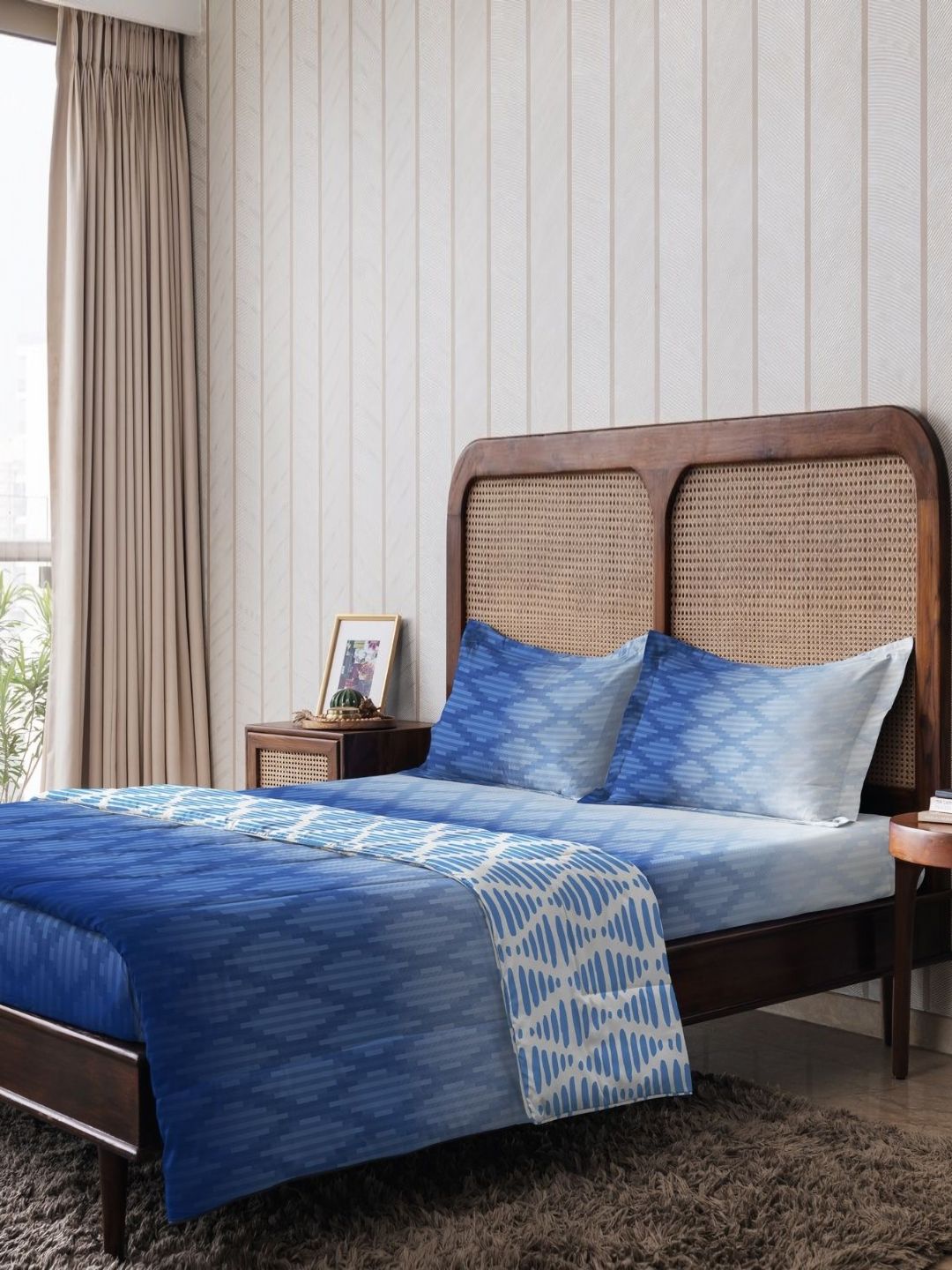 The Happy Pod Blue & White Geometric Pure Cotton AC Room 150 GSM Double Bed Comforter-picture-15