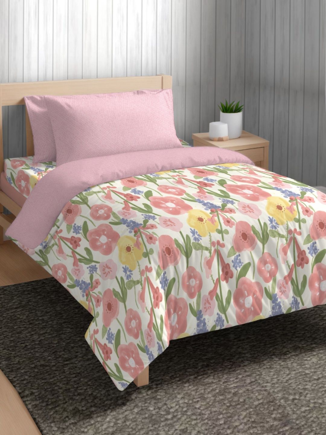 The Happy Pod Pink & Green Floral Microfiber AC Room 150 GSM Single Bed Comforter-image-31
