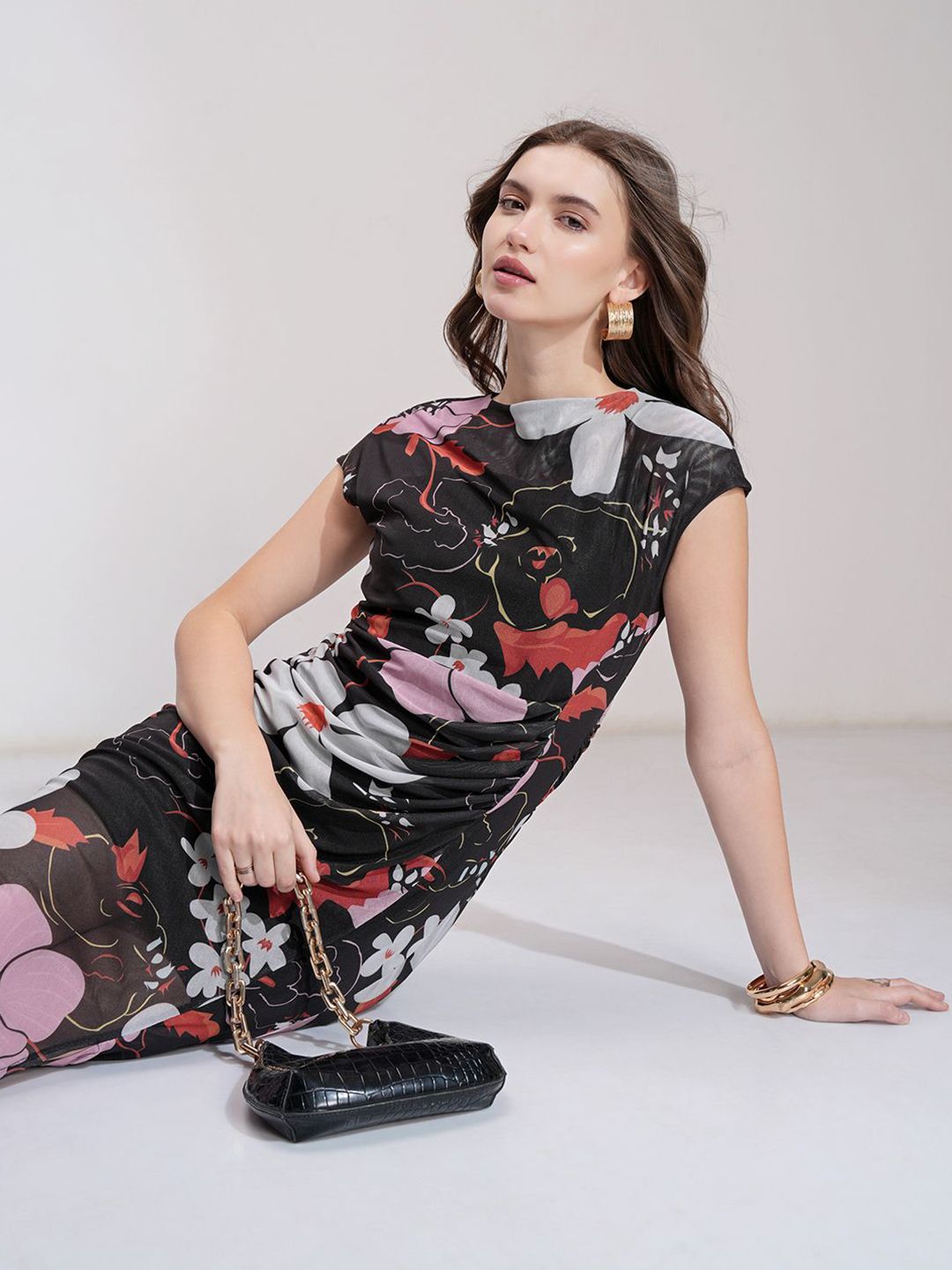 ESPYR By Tokyo Talkies Women Floral Printed Bodycon Midi Dress