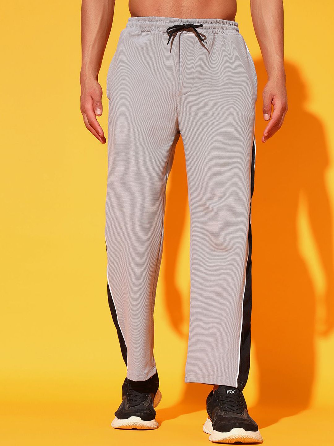 GLITO Men Colourblocked Mid-Rise Track Pant-picture-20