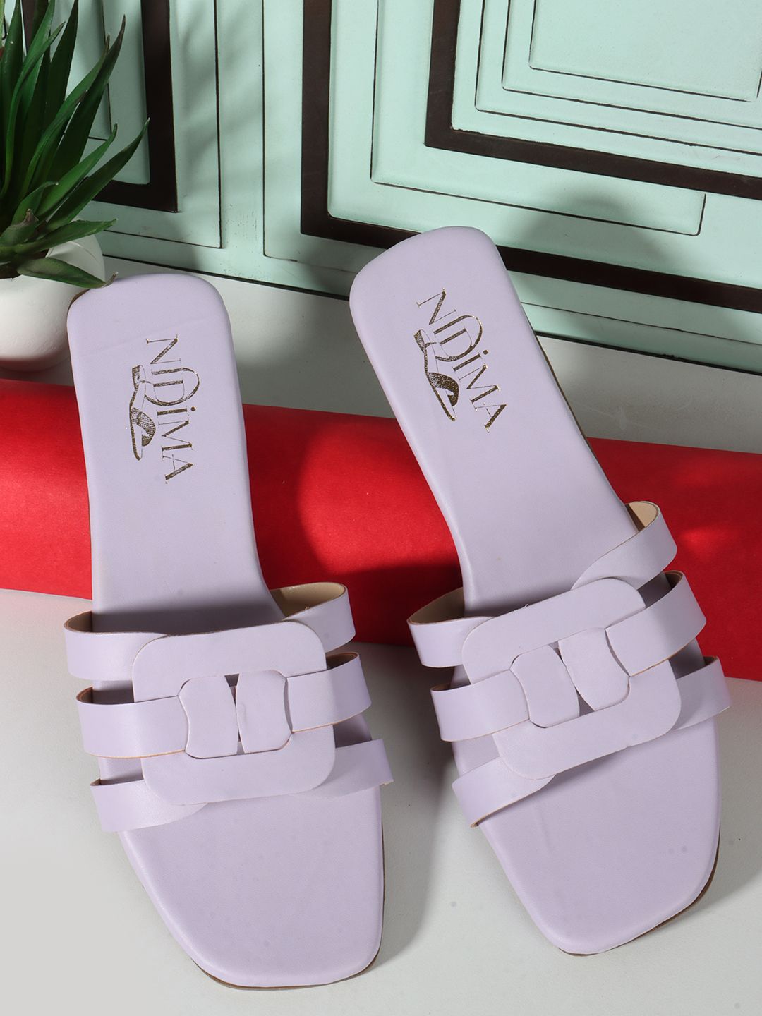 Nidima Women Embellished Ethnic Open Toe Flats-picture-18