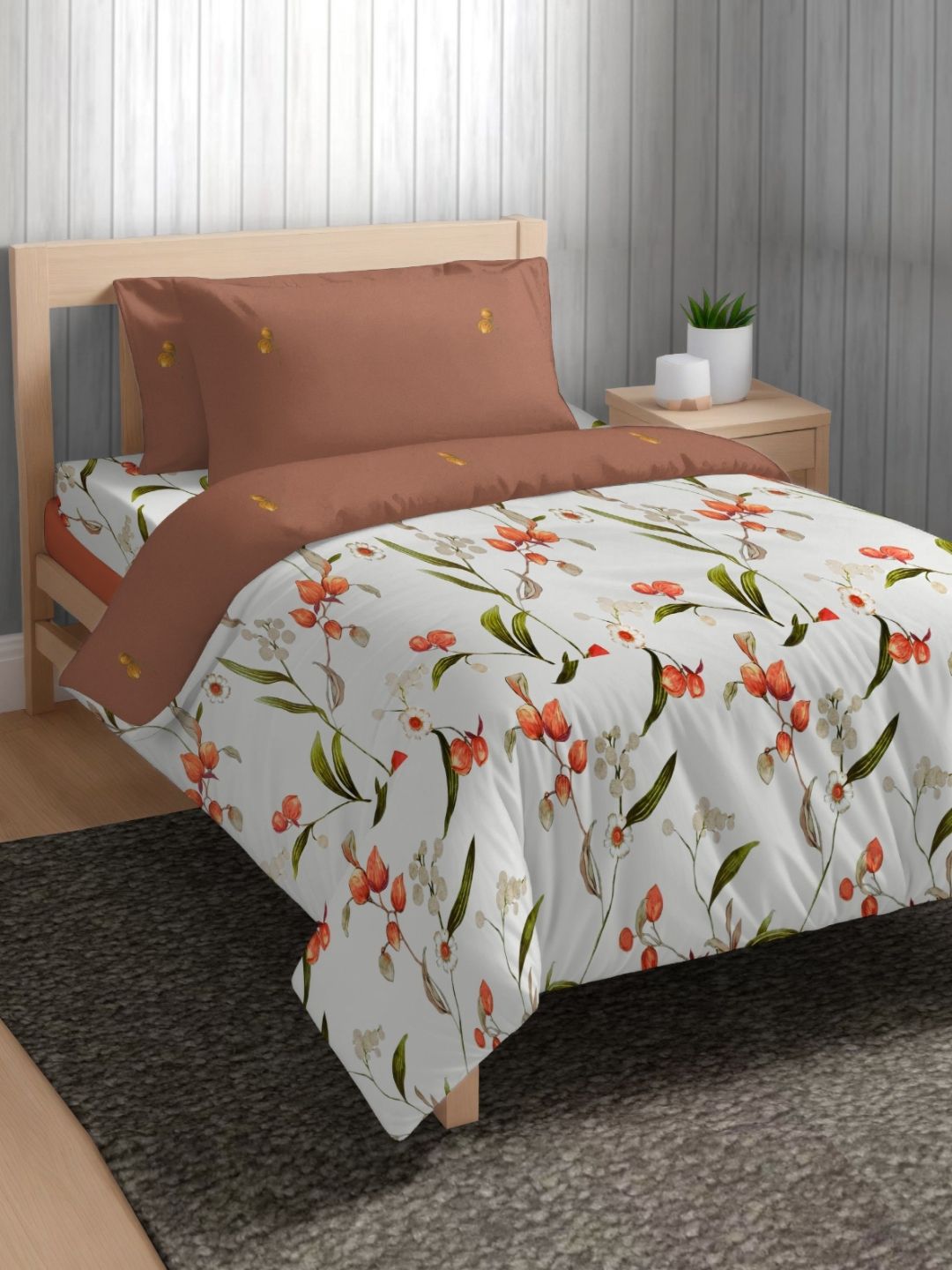 The Happy Pod Red & White Microfiber Single Bedding Set-Comforter Bedsheet&2 Pillow Covers-picture-10