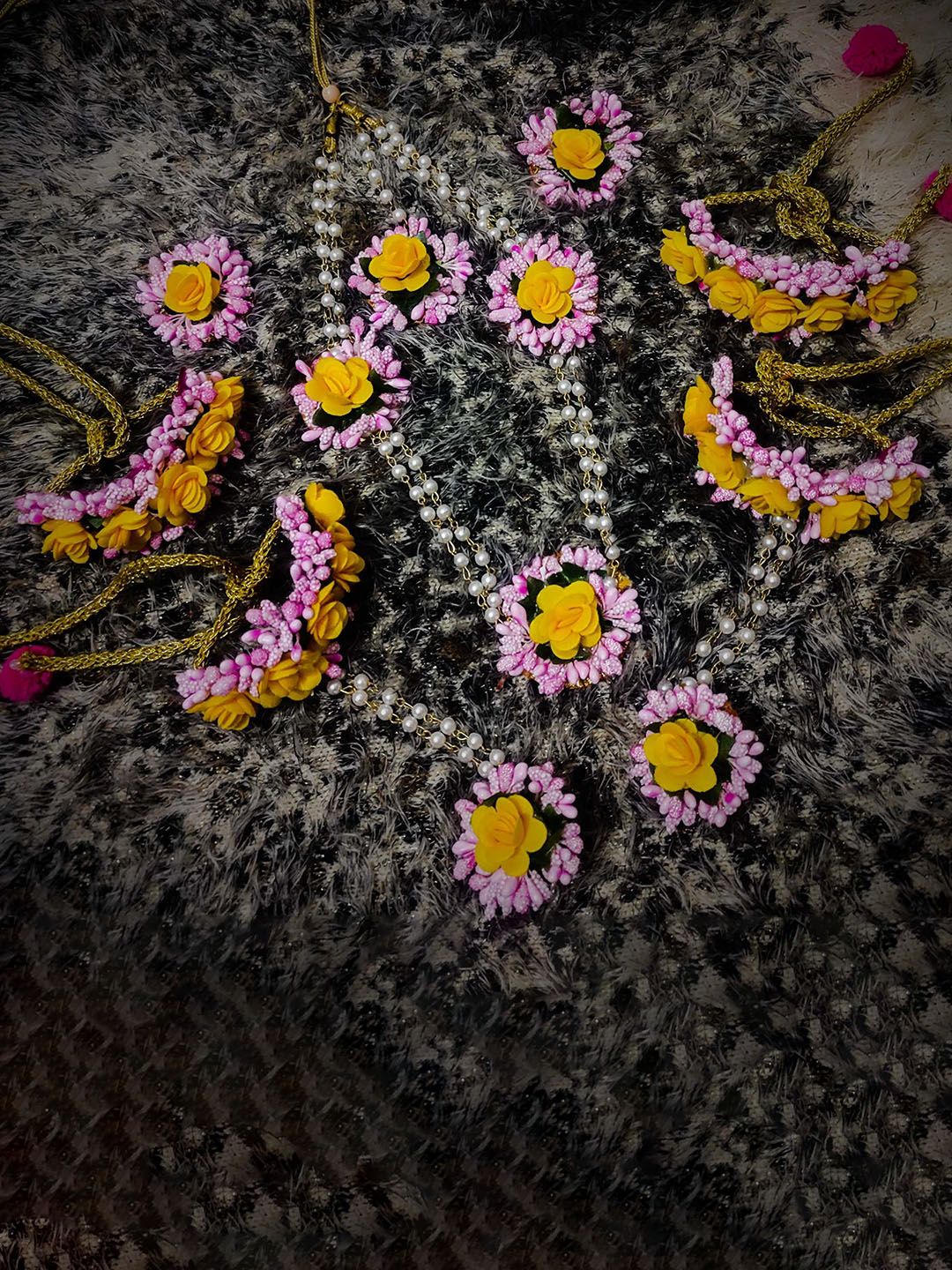 BALIKA VADHU Blooming Elegance & Artificial Beaded Flower Jewellery Set-picture-17