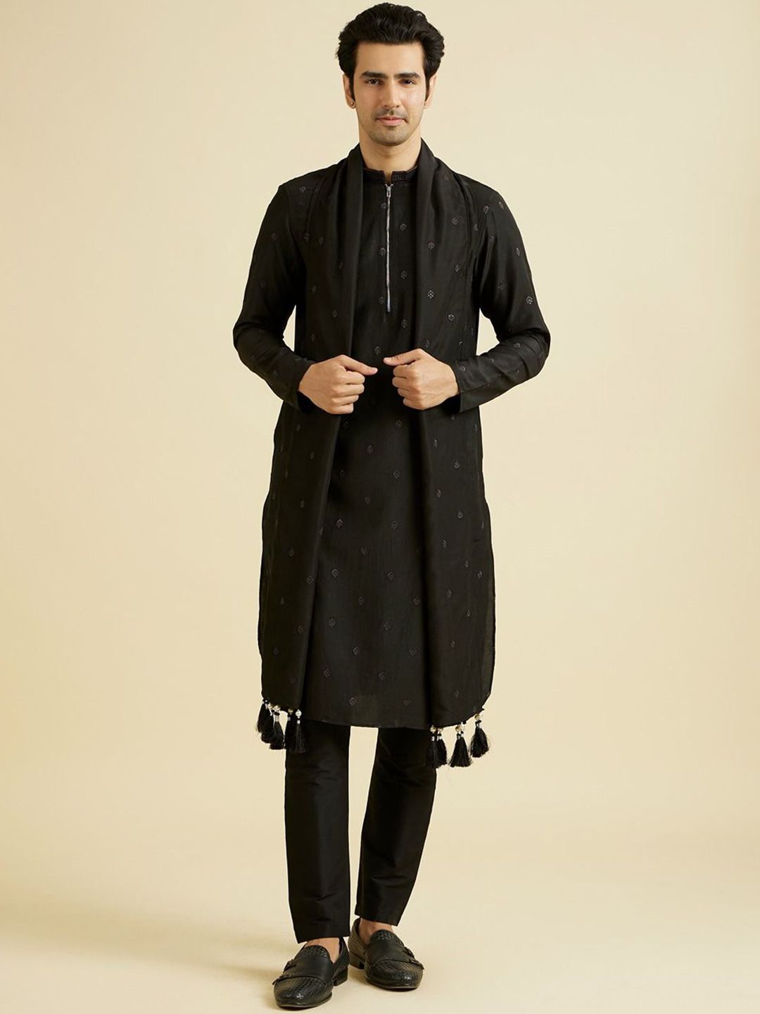 Manyavar Floral Embroidered Mandarin Collar Art Silk Straight Kurta With Pyjamas & Dupatta-picture-32