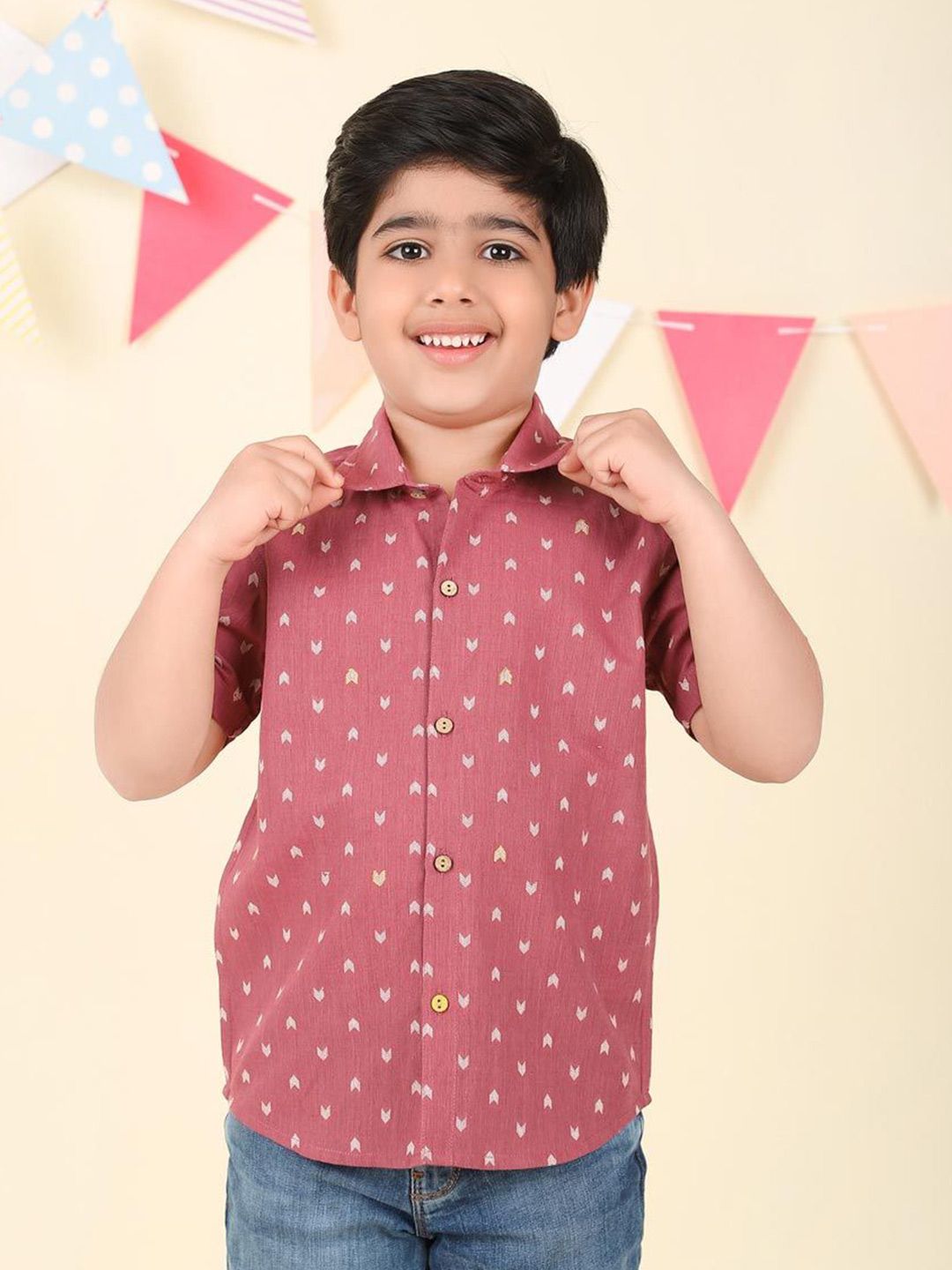 Fabindia Boys Spread Collar Conversational Printed Cotton Casual Shirt-picture-12
