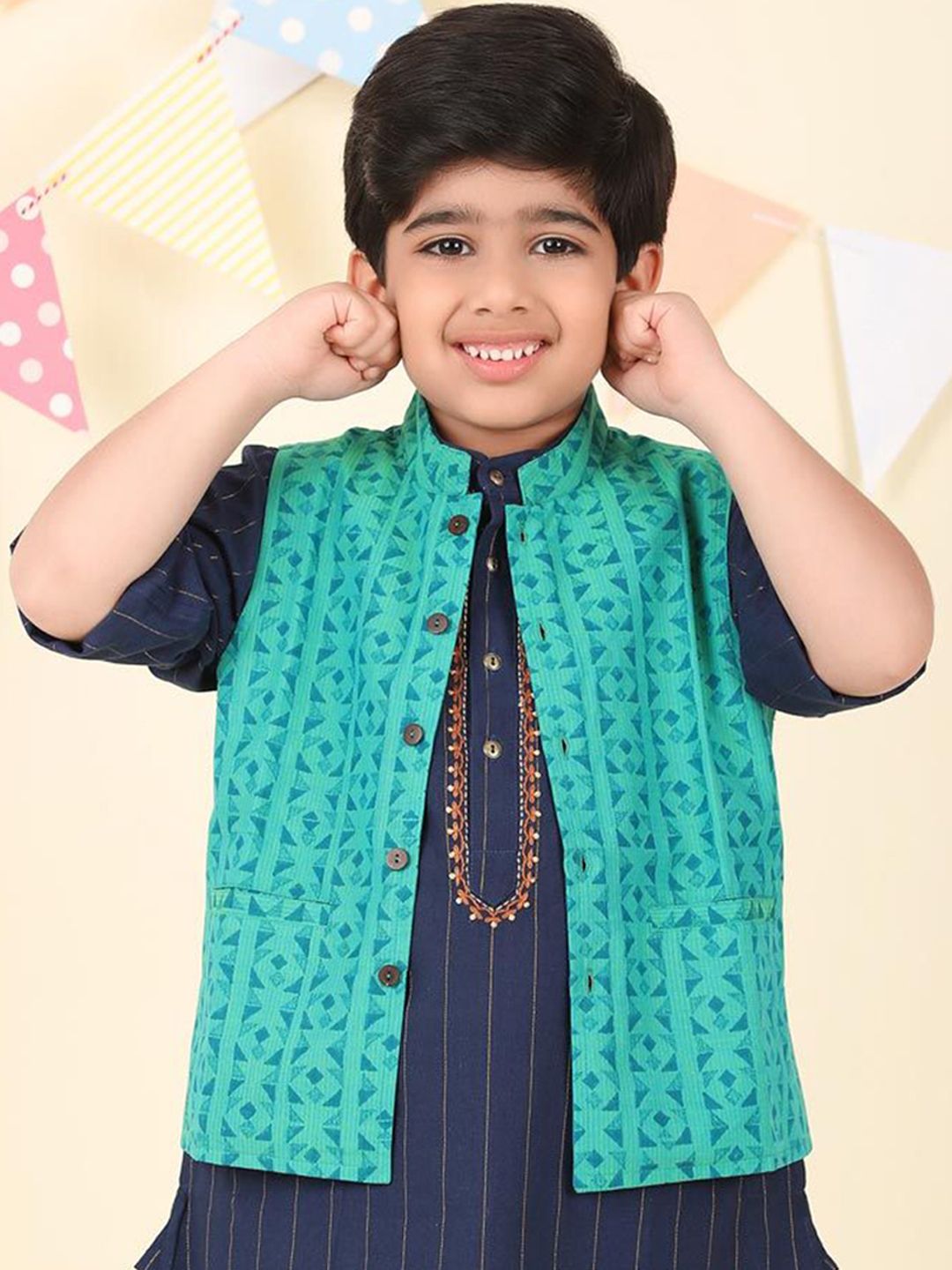 Fabindia Boys Printed Cotton Woven Nehru Jacket-picture-17