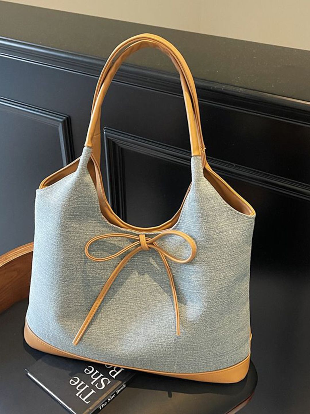 corsica DressBerry Women Colourblocked Solid Structured Shoulder Bag-picture-16
