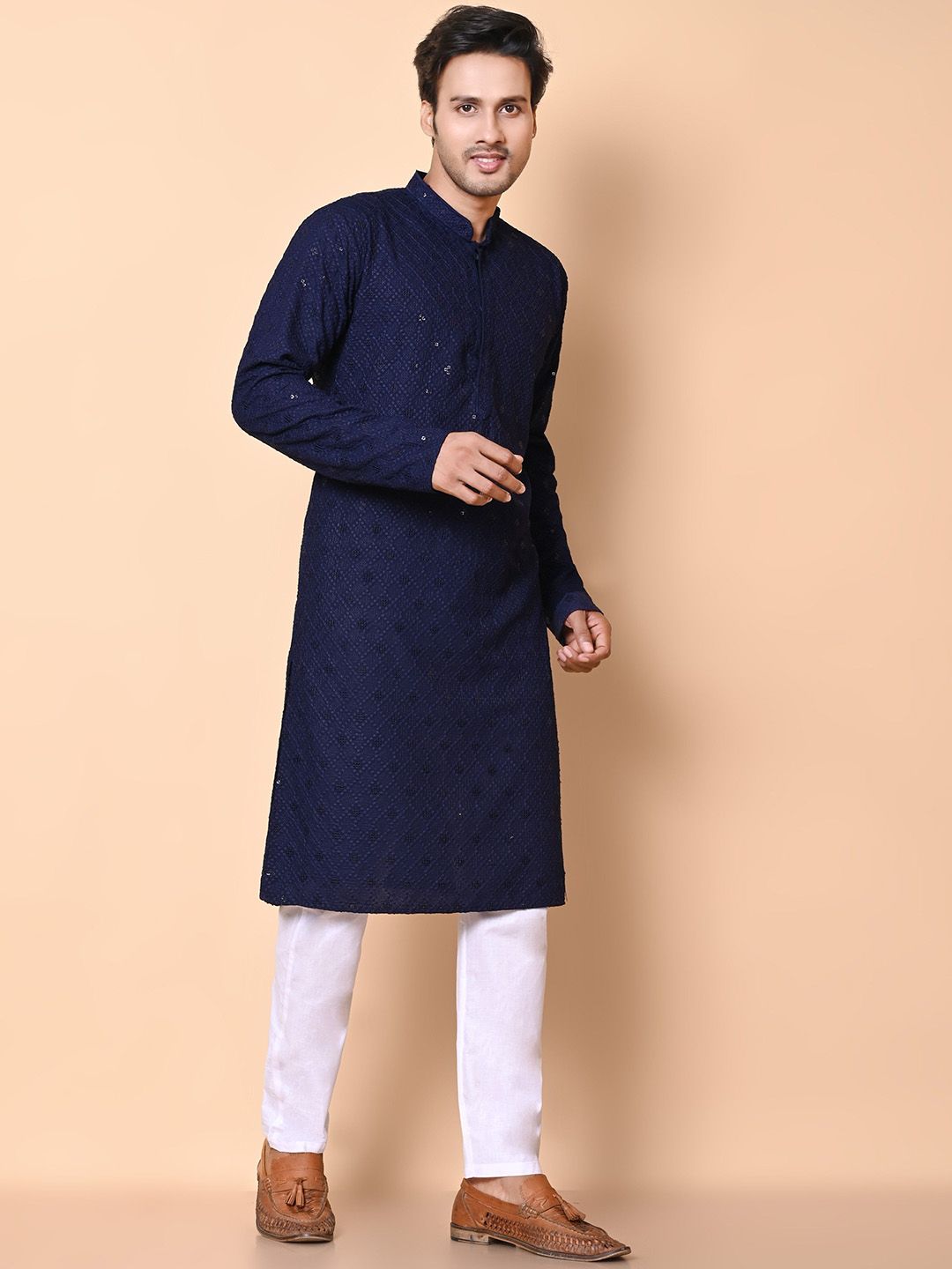 AHLAN APPARELS Geometric Embroidered Sequinned Mandarin Collar Kurta With Pyjamas-picture-10