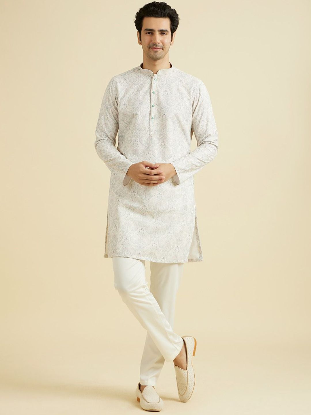 Manyavar Floral Embroidered Mandarin Collar Chikankari Straight Kurta With Pyjamas-picture-34