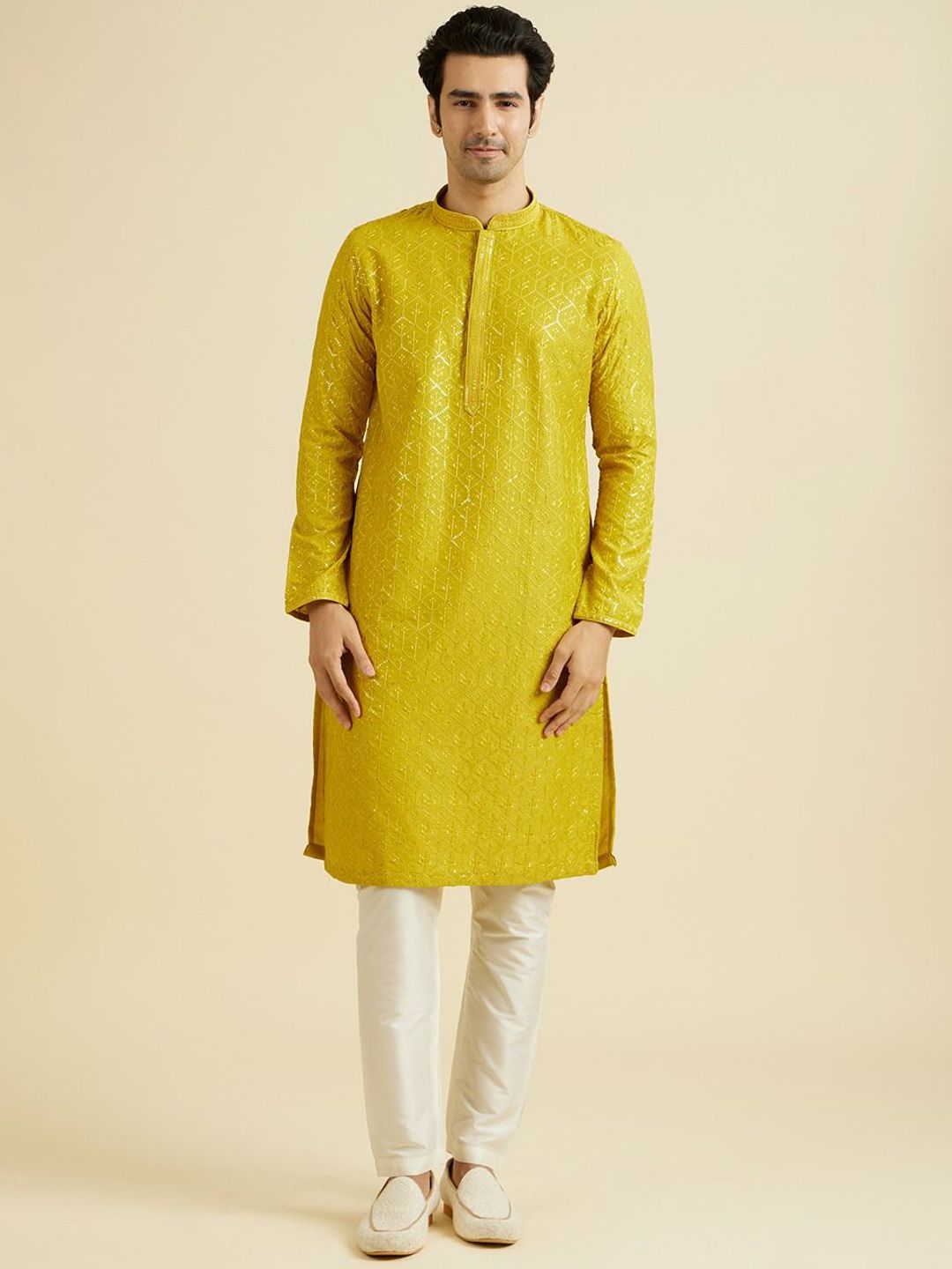 Manyavar Floral Embroidered Mandarin Collar Straight Kurta With Pyjamas-picture-23