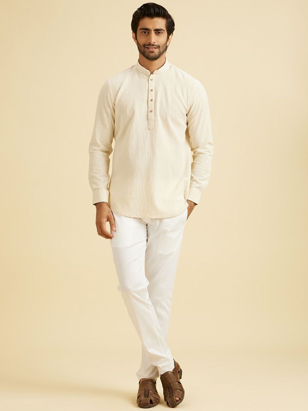Manyavar Woven Design Mandarin Collar Linen Short Kurta-picture-36