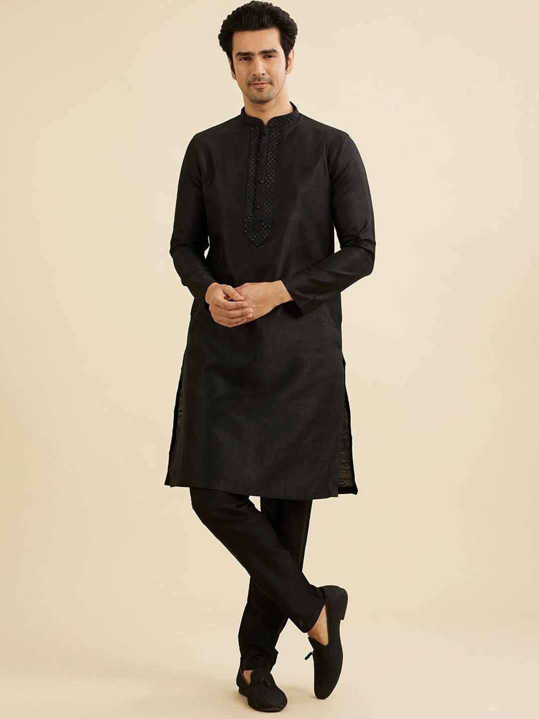 Manyavar Floral Embroidered Mandarin Collar Sequinned Art Silk Straight Kurta With Pyjamas-picture-12