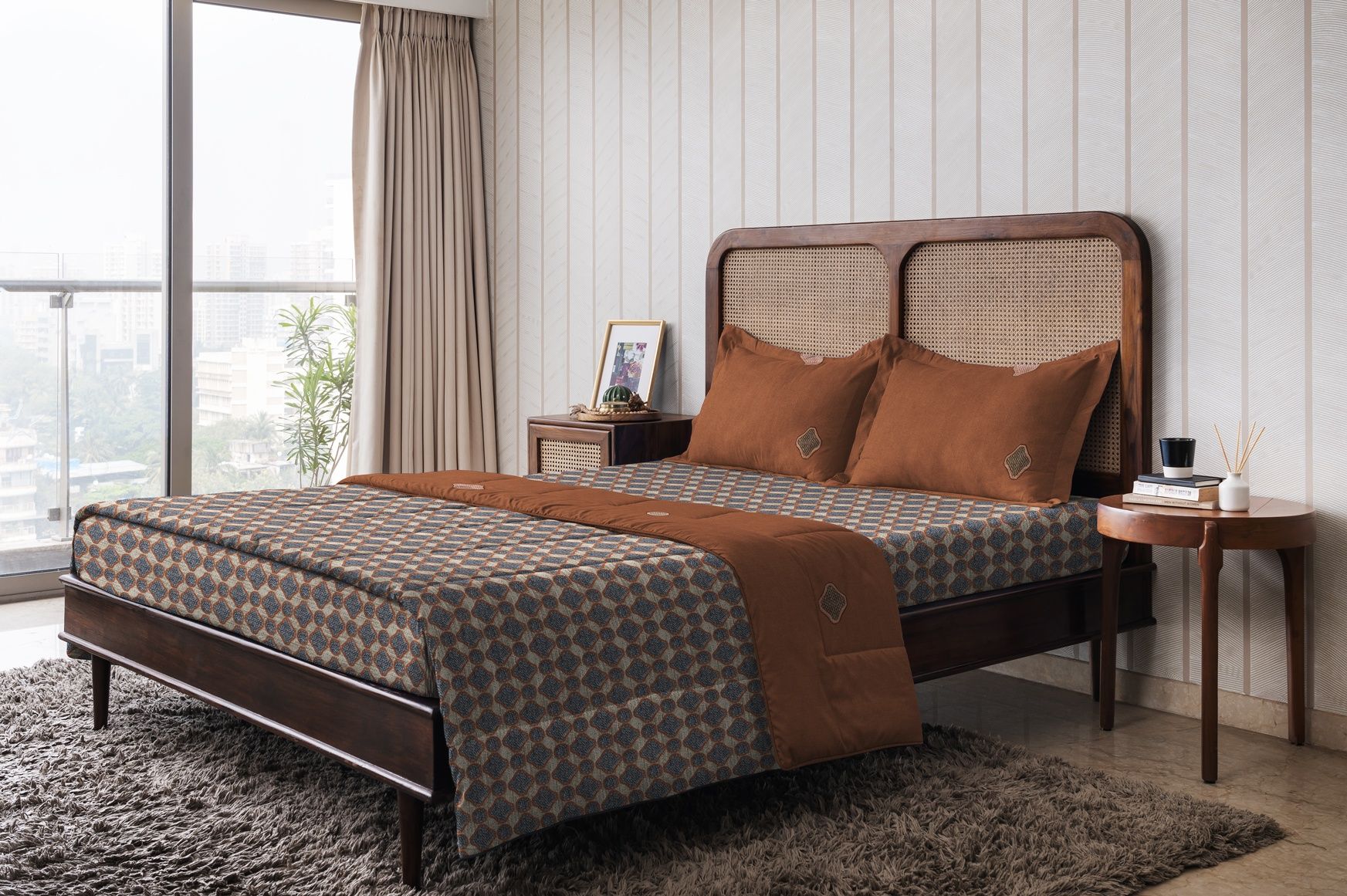 The Happy Pod Rust & Grey Geometric Microfiber AC Room 150 GSM Double Bed Comforter-image-9