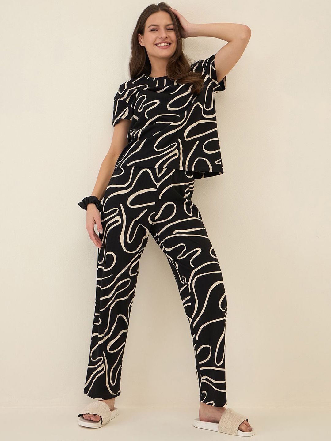 Sweet Dreams Women Printed Top & Pyjamas Night suit-picture-45