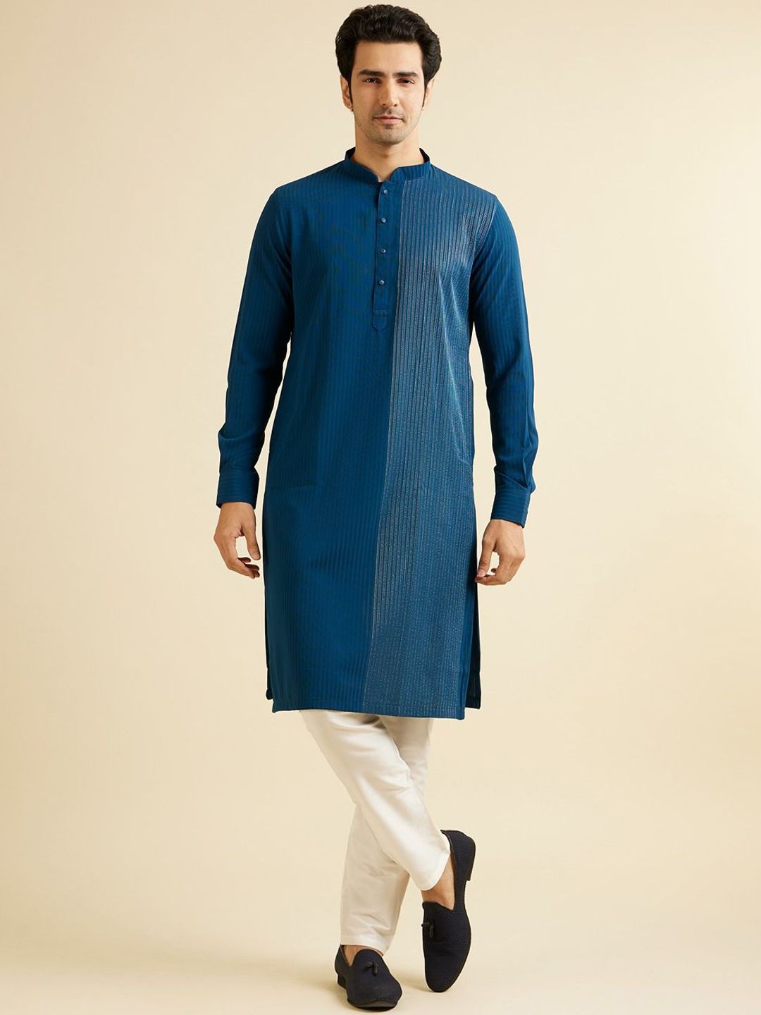 Manyavar Embroidered Mandarin Collar Straight Kurta With Trousers-picture-39