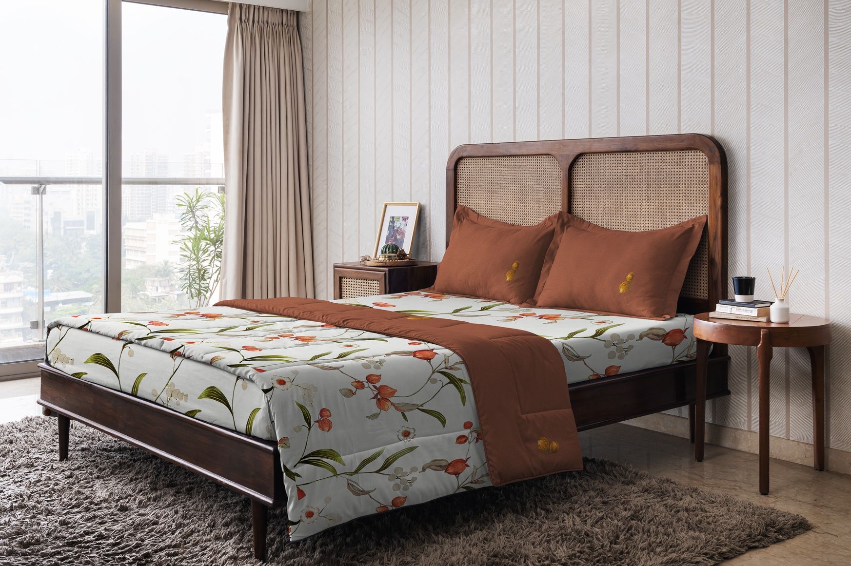 The Happy Pod Red & White Floral Microfiber AC Room 150 GSM Double Bed Comforter-image-35