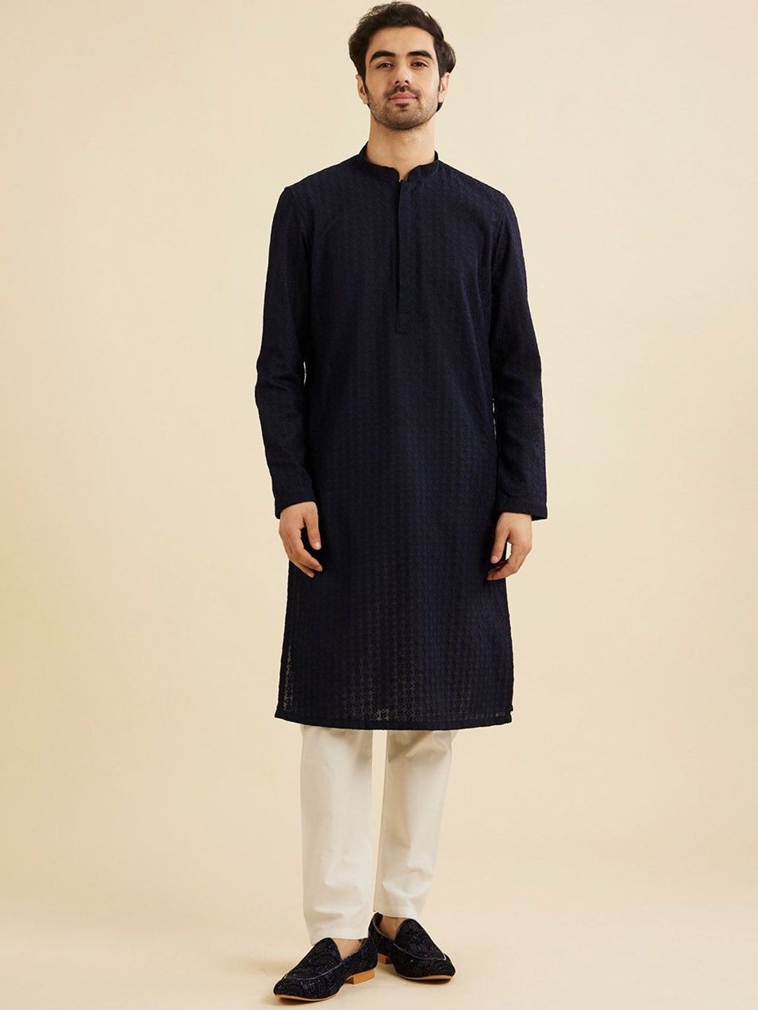 Manyavar Floral Embroidered Mandarin Collar Chikankari Straight Kurta And Pyjamas-picture-36