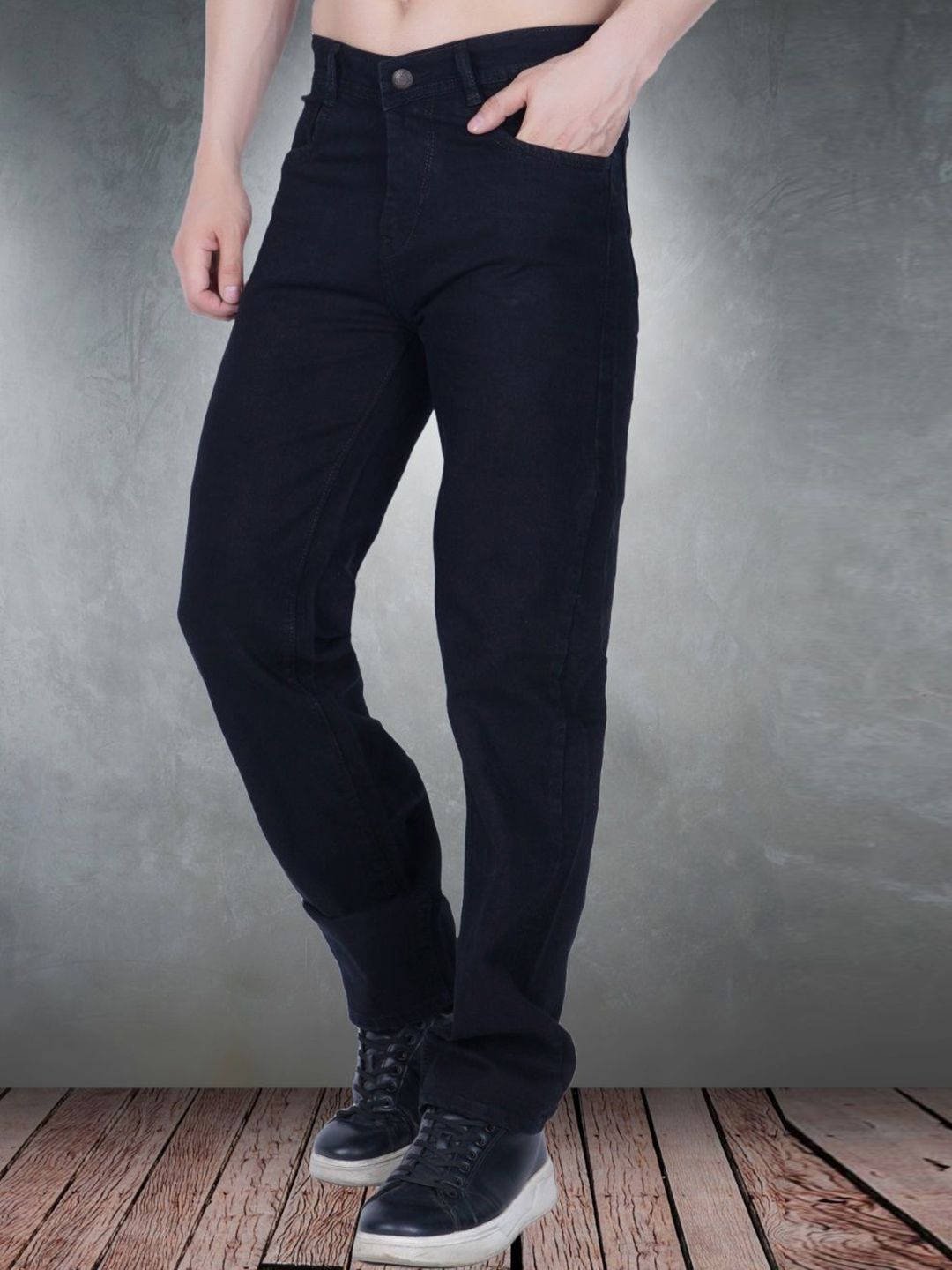 Metronaut Men Classic Relaxed Fit Slash Knee Jeans-picture-16