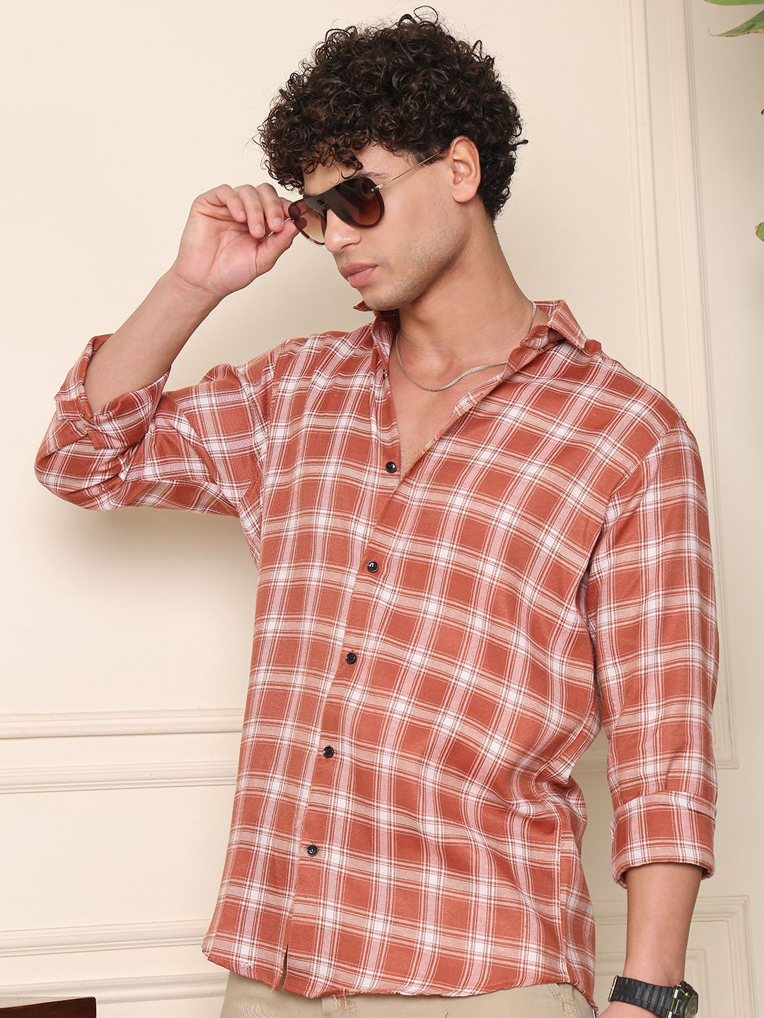THE BEETEL HOUSE Men Spread Collar Tartan Checked Cotton Casual Shirt-picture-58