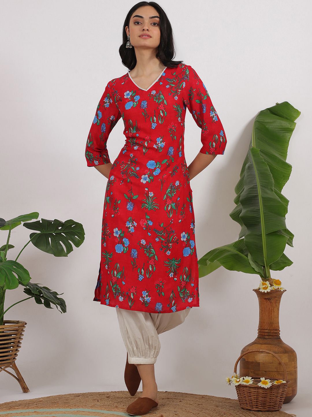 W Floral Printed Thread Work V-Neck Straight Kurta-picture-18