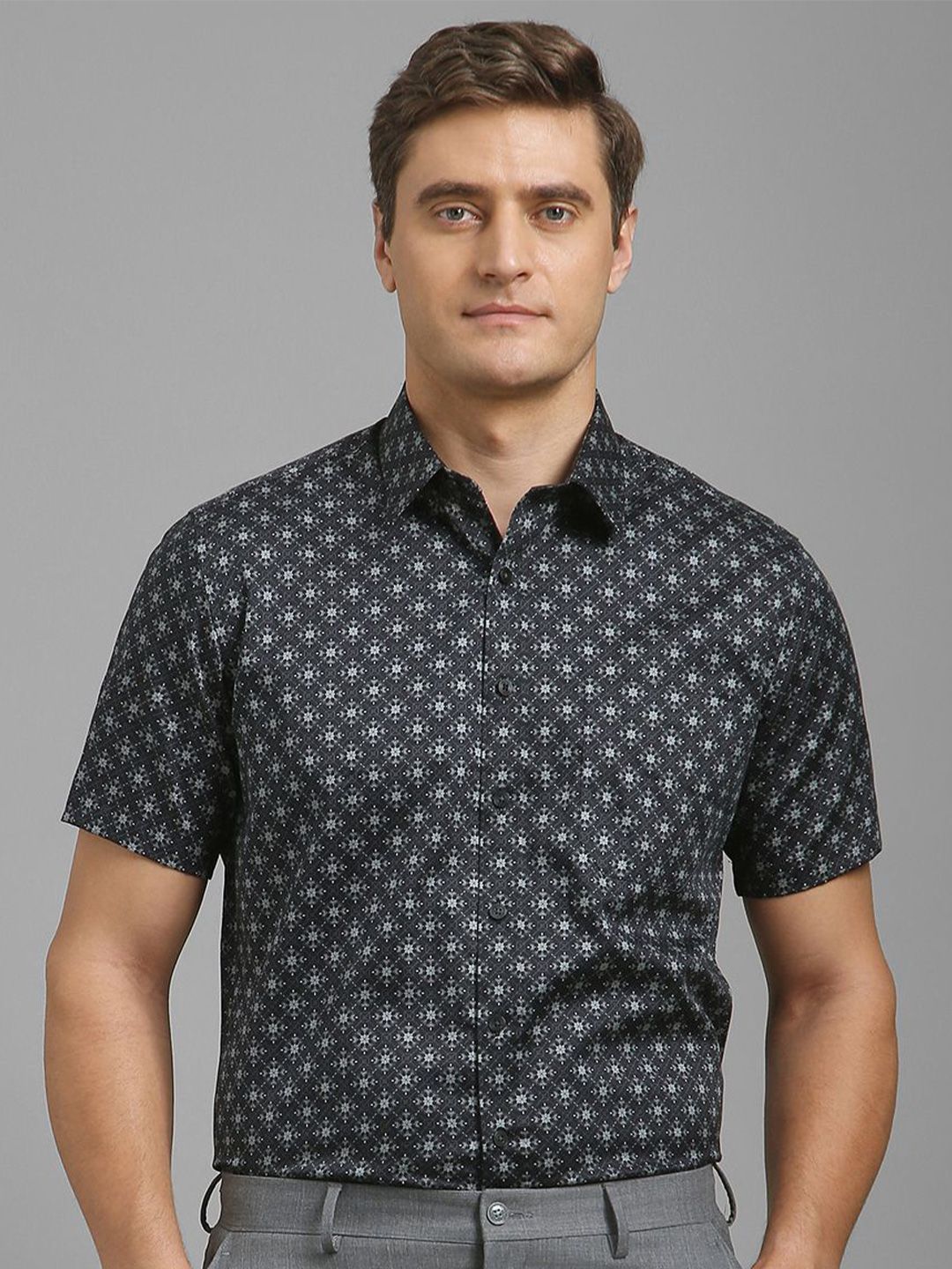 Louis Philippe Men Spread Collar Floral Printed Cotton Formal Shirt-picture-15