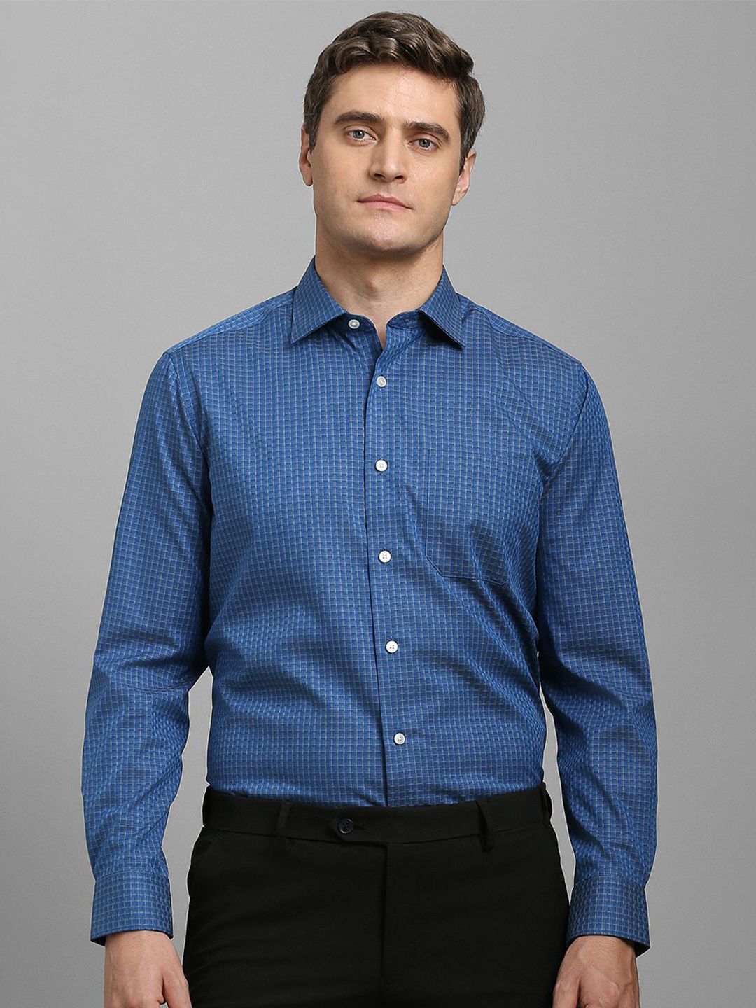 Louis Philippe Men Classic Regular Fit Spread Collar Checked Cotton Formal Shirt-picture-31