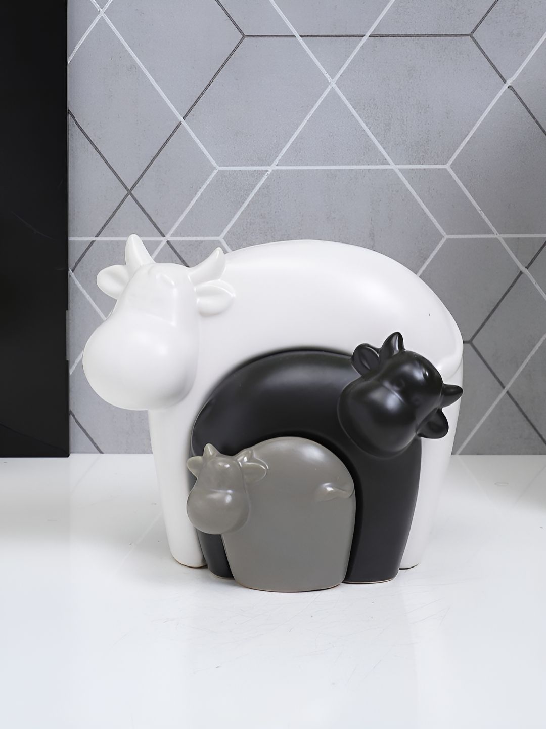 TAYHAA White 3 Pieces Ceramic Triumph Bull Trio Figurine Showpieces-picture-13