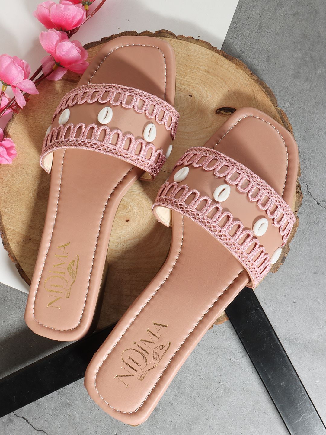 Nidima Women Ethnic Embellished Open Toe Flats-picture-34