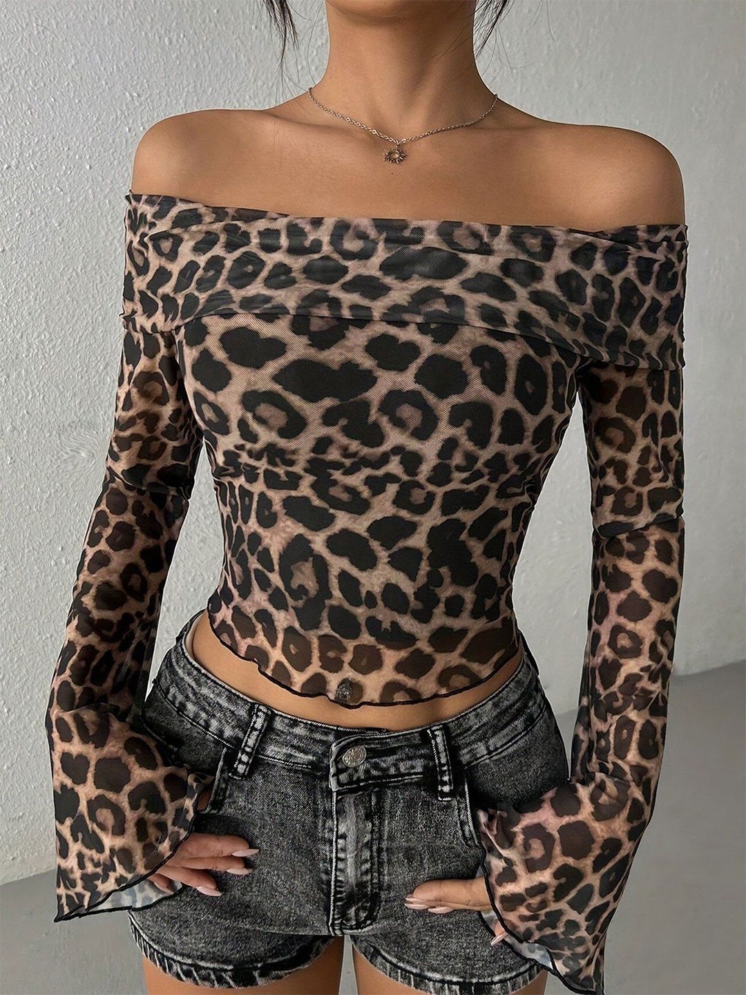 Outzidr Women Animal Printed Off-Shoulder Bardot Top-picture-12