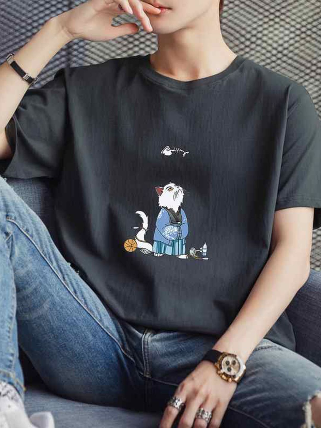 StyleCast x Revolte Men Graphic Printed Round Neck Regular Fit T-shirt-picture-12