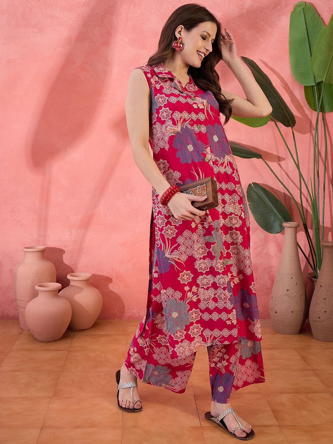 Women Multicoloured Floral Printed Kurta with Trousers