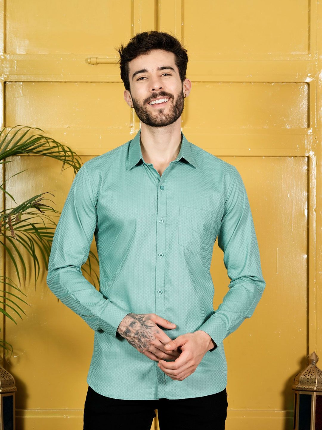 THE BEETEL HOUSE Men Comfort Sheer Casual Shirt-picture-33