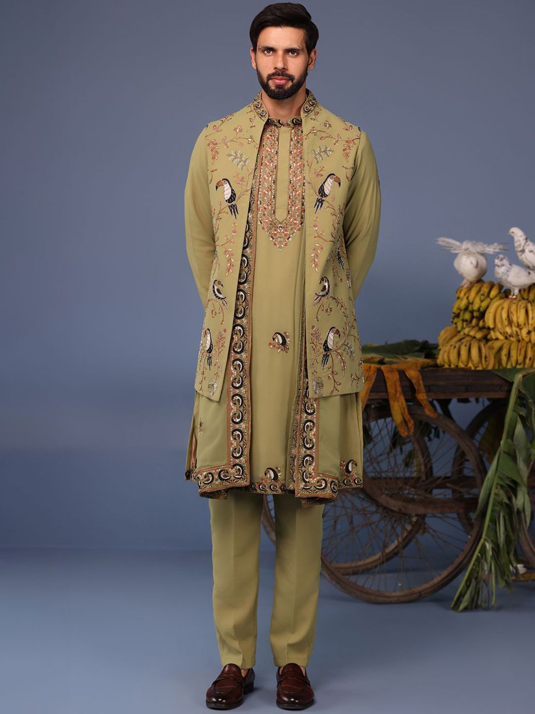 KALPRAAG Men Floral Embroidered Regular Sequinned Kurta with Trousers & With Dupatta-image-28