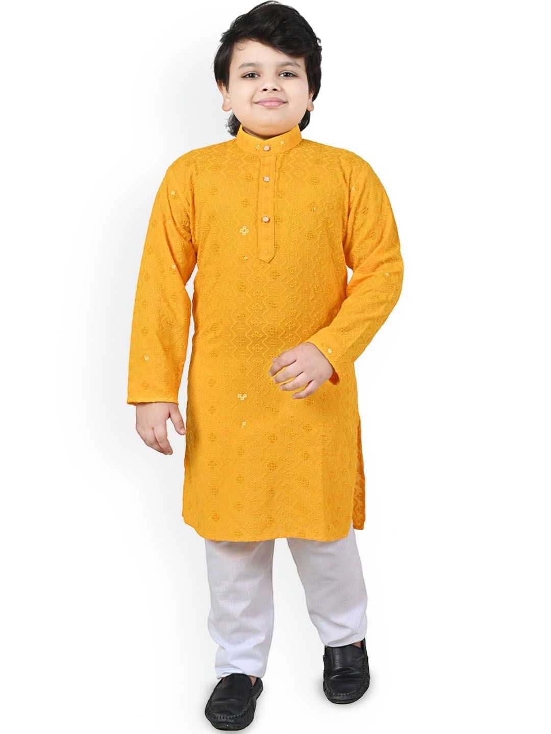 BAESD Boys Ethnic Motifs Embroidered Regular Sequinned Kurta with Pyjamas-image-32