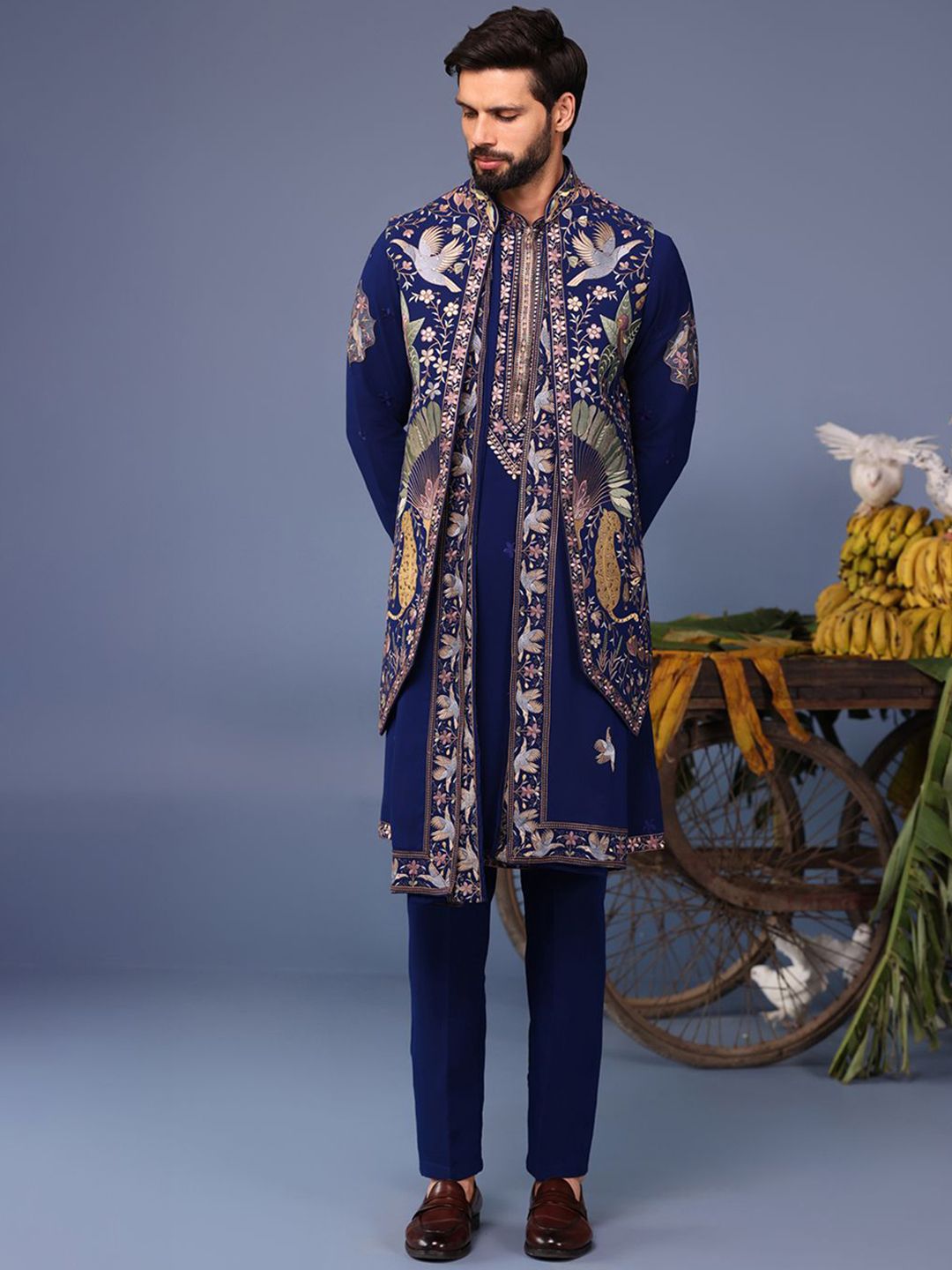 KALPRAAG Men Floral Embroidered Regular Sequinned Kurta with Trousers & With Dupatta-image-31
