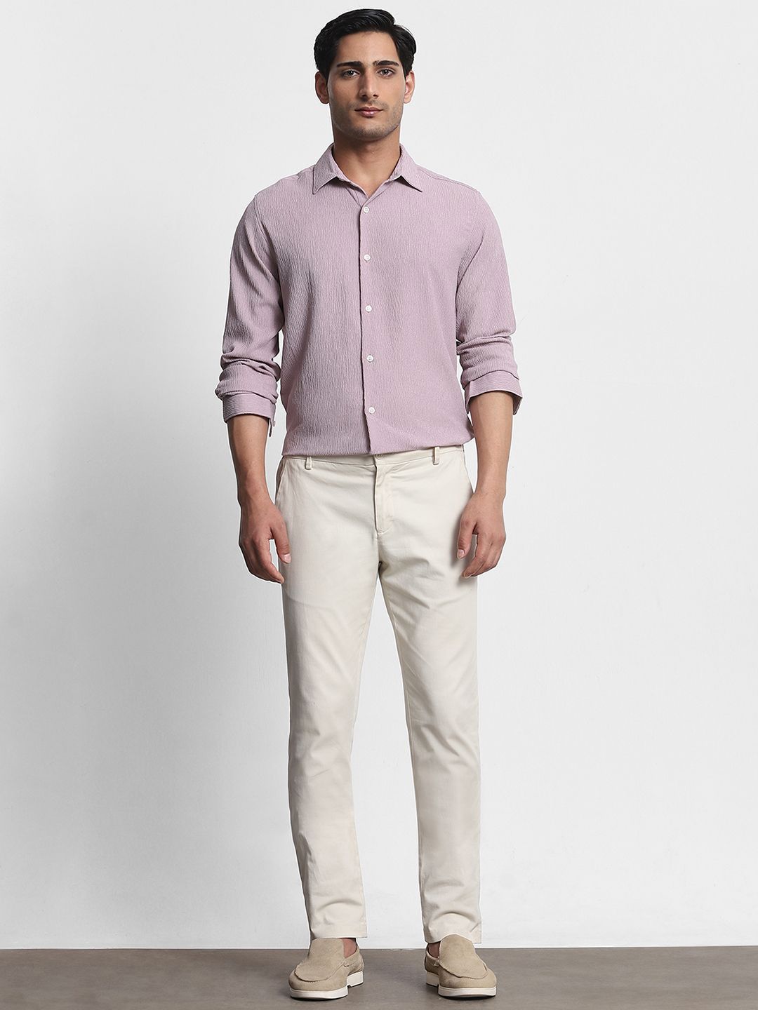 Mufti Men Slim Fit Textured Spread Collar Casual Shirt-picture-28