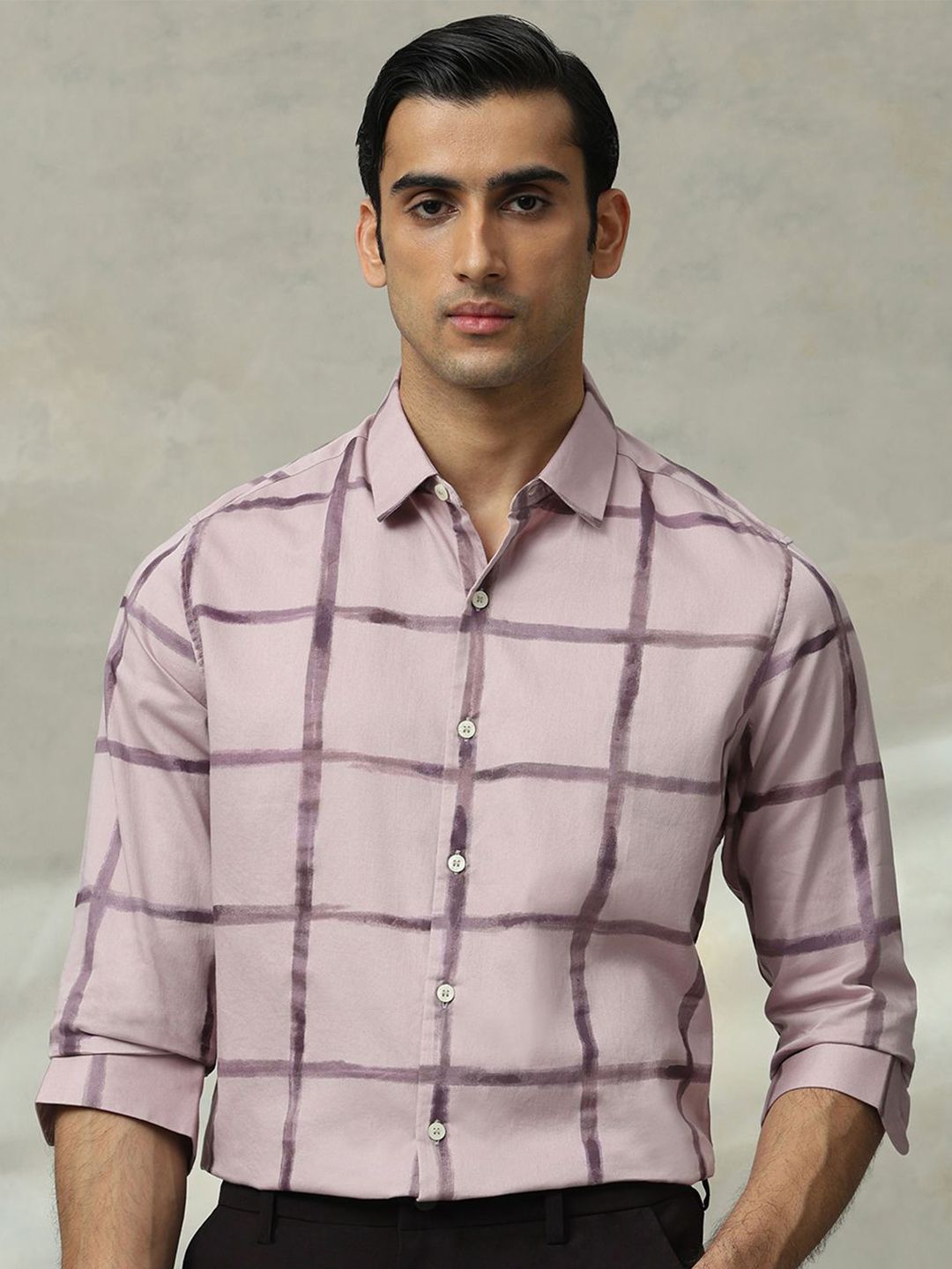 Mufti Men Checked Spread Collar Cotton Casual Shirt-picture-32