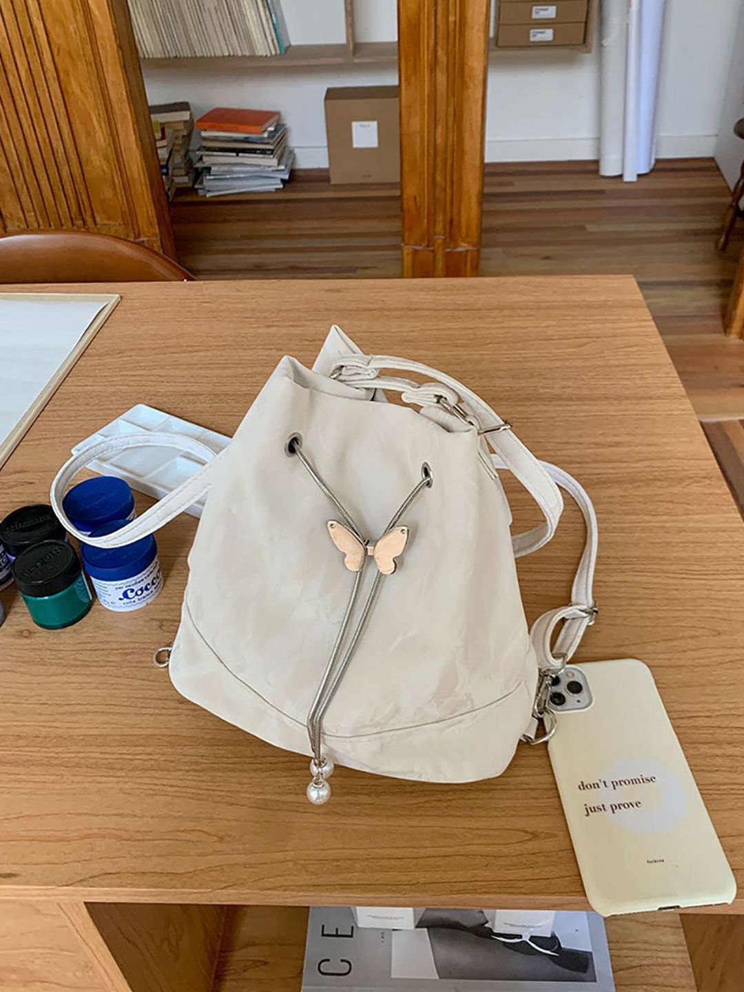 StyleCast x Revolte PU Bucket Sling Bag-picture-11