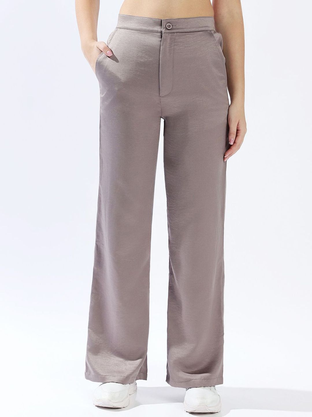 High Star Women Relaxed Straight Fit High-Rise Easy Wash Chinos-picture-22