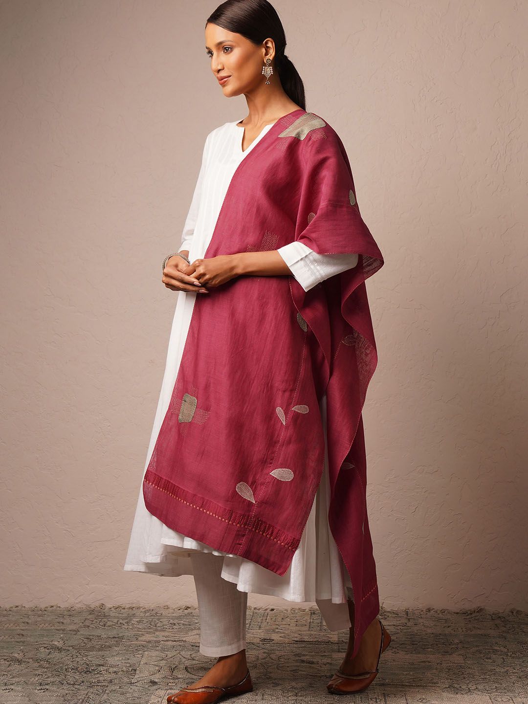 JAYPORE Geometric Embroidered Patchwork Cotton Silk Dupatta-picture-15